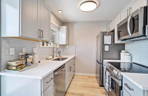 Cozy One-Level Home | Projector+PS5+Pet Friendly! - Foto 7