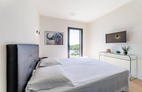 VillaCadière Vue Mer et Vignes Piscine à débordement - Foto 11