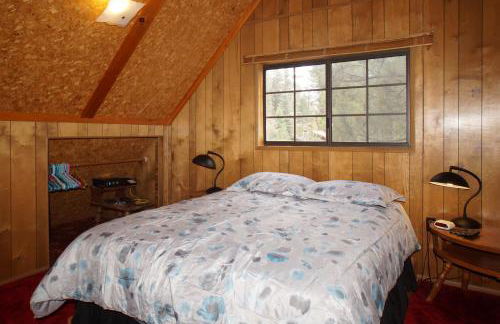 Canyon Cabin - A quaint cabin in a peaceful location yet close to Big Bear's attractions! - Foto 10