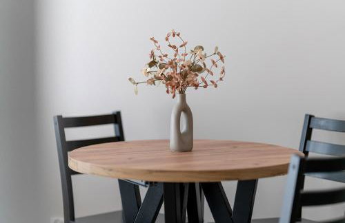 Prestigious Apartment with Terrace and Parking Close to the Airport Poznań by Renters Prestige - Foto 11