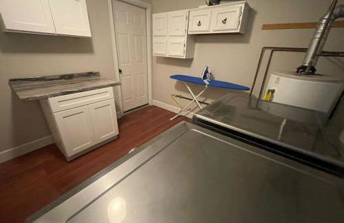 Charming 1-bdrm Apt close to all - Photo 26