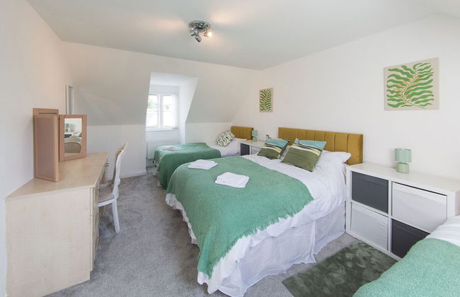 5 Bed Detached House - Sleeps 14 - Photo 6