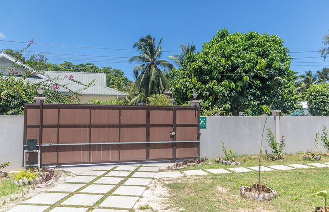 Yvon's Tropical Villa - Foto 65