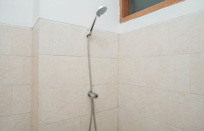 Homey Studio Margonda Residence 1 Apartment - Foto 13