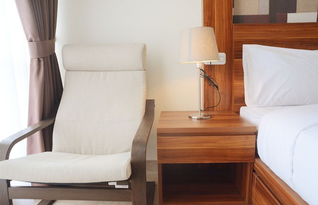 Warm and Best Studio Menteng Park Apartment - Photo 6