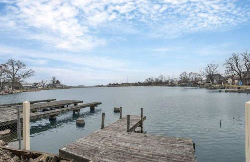 Colonial on Crane - Photo 6