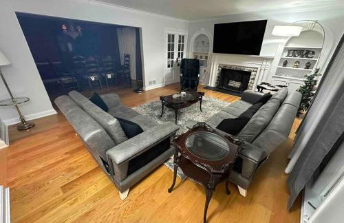 Serene Stay - Stylish House Close to NYC - Foto 31