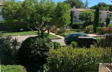 2 pièces, moderne et lumineux avec piscine en résidence privée - Photo 17