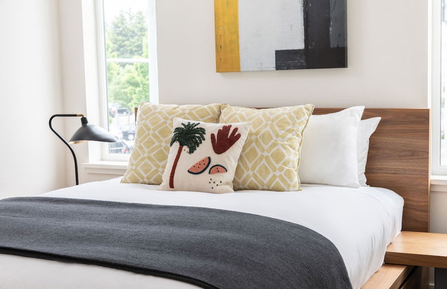 Domicile Suites at Marina SLU - Photo 14