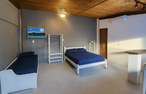 Baleia Pé na Areia - Foto 14