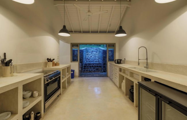 Dutch Colonial Period Villa In Contemporary Style - Foto 70