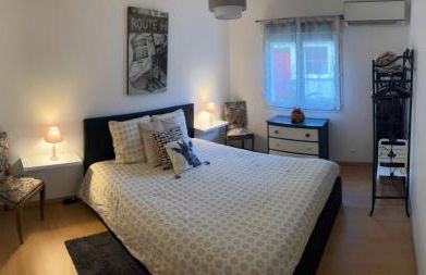 Jolie, cozy, confortable maison de ville au calme à 5min du centre de Verdun, parking devant la maison - Foto 1