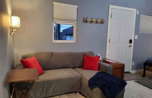 2nd Floor Studio #4 with Ocean View and Covered Deck - Foto 17