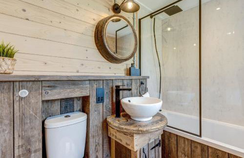 Buttercup Lodge - Photo 12
