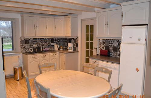 Gîte spacieux avec terrasse, 3 chambres, équipements bébé, à 16 km de Gérardmer - FR-1-589-23 - Foto 14