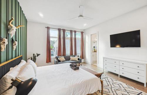 Best of The Cedars - Dallas Views Rooftop Luxury - Photo 17