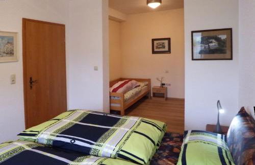 nette Ferienwohnung mit eigenem Eingang und Sonnenterrasse - Foto 16