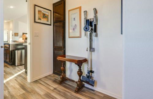 Mtn Views, 15 Mi to Dtwn Kingman Family Home! - Photo 9