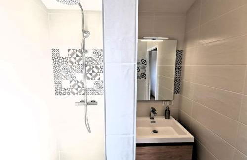 L'Ancrage- 800m de la plage - Foto 13