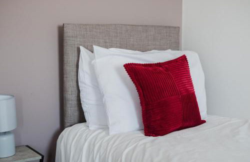 Pristine and Modern Home away from Home - Photo 61