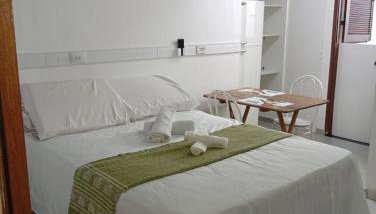 Studio Mobiliado-Quintal - Ar Cond - Ótima Localização - Foto 4