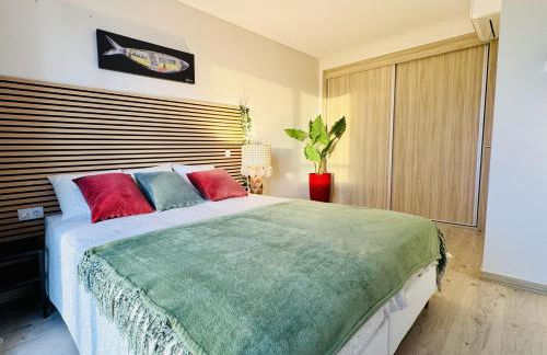 McRamé Design Apt Sea View, Beachfront, Swimming Pool, 2BDR, 2BAR, 6 pax, Praia da Rocha - Foto 15