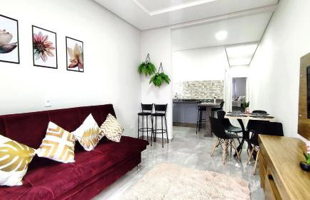 Linda Casa próxima Cataratas/Aeroporto/wifi/garagem - Foto 1