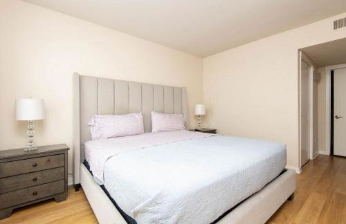 Cozy 2BR Apt in Downtown LA with Pool & Hot Tub - Foto 15