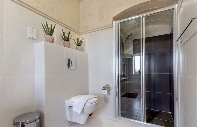 A Stunning Pet Friendly Villa With a Pool Gozo - Foto 23
