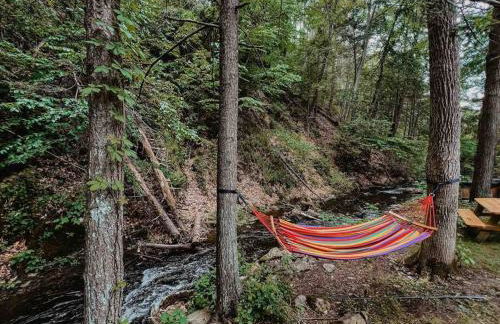 Creek Side Cabin with Wood Fired Hot Tub and Fire Pit - Foto 60