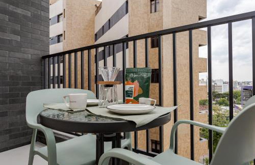 Oxy 77 Batel - Home Club com piscina, academia, lavanderia, gocoffee - Foto 10