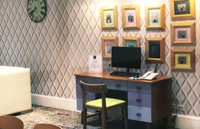 The Knightsbridge Residences Makati - Photo 16