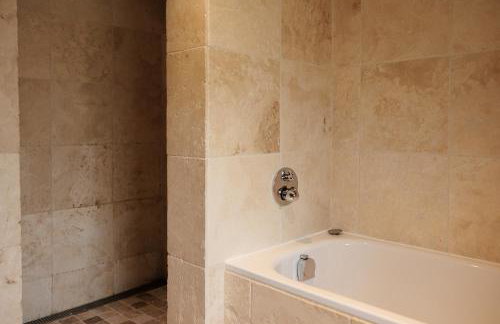 Bramley Barn near Bath + Hot tub - Foto 46