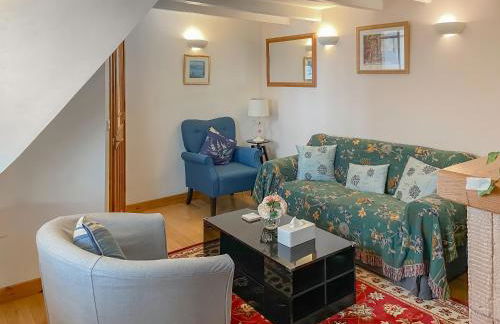 Cosy Cottage - Photo 2