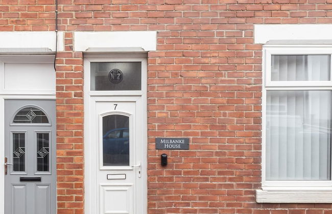 Host Stay Milbanke House - Photo 19