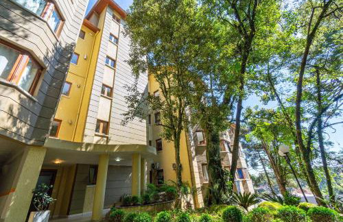 Lagos de Gramado, 2D na Av Borges de Medeiros - Foto 45