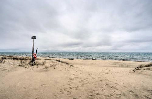 Immaculate Family Townhome - Walk to Beach! - Foto 31