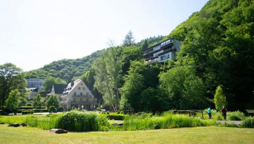 Ferienwohnung Villa Abrioux am Park - Photo 2, Garden, Garden view