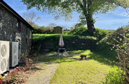 Cambrian Cottages - Charming Countryside Barn - Photo 149