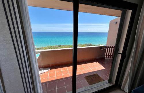 Casa Smeralda, Sea View beachfront SouthSardiniaHolidays - Foto 7