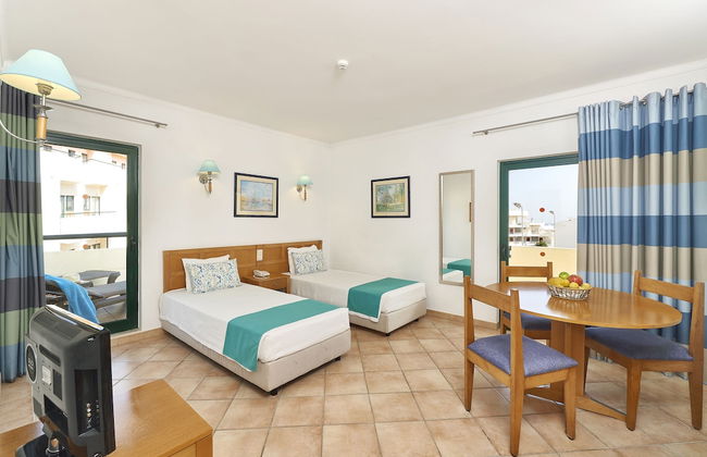 Oceanus Aparthotel - Foto 1