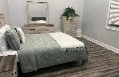 Spacious Waterfront - Sleeps 20! - Foto 15