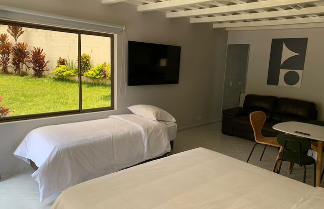 El Poblado - La Frontera - Foto 28