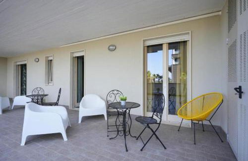 SkyGate - Airport Suites with Terrace - Foto 16