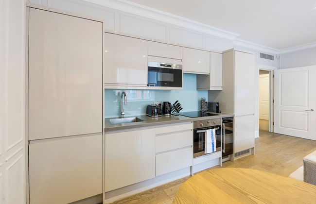 Buckingham & Lloyds Knightsbridge - Foto 40