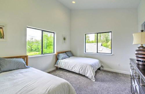 Stunning Hood Canal Getaway w/ Private Deck! - Foto 20