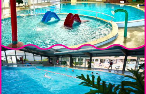 Mobilhome 2ch récent et climatisé-terrasse fermée-jardin sans vis à vis-camping 4 étoiles Les Charmettes - Foto 6