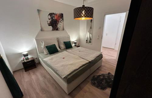 Moderne Ferienwohnung Green Forest mit Balkon und Stellplatz - Foto 1