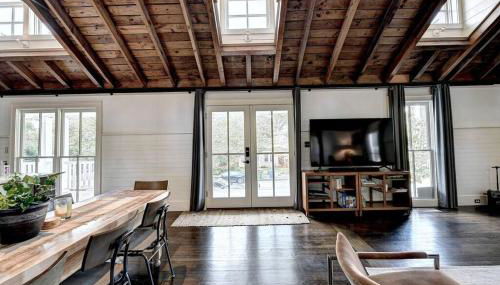 Modern Farm house in heart of the City- Sleeps 12 - Foto 5