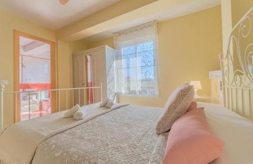 Amplio piso de 100m2 con 3 hab, wifi rápido, AC - Photo 6